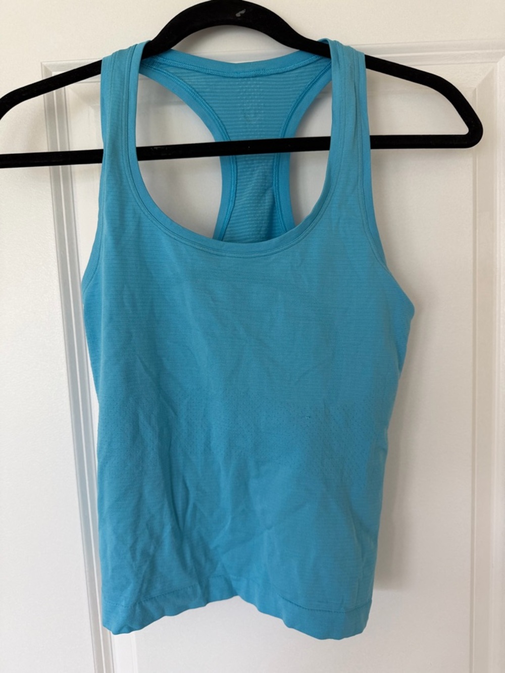 Lululemon Swiftly tech racer back tank top waist length size 6 color poolside
